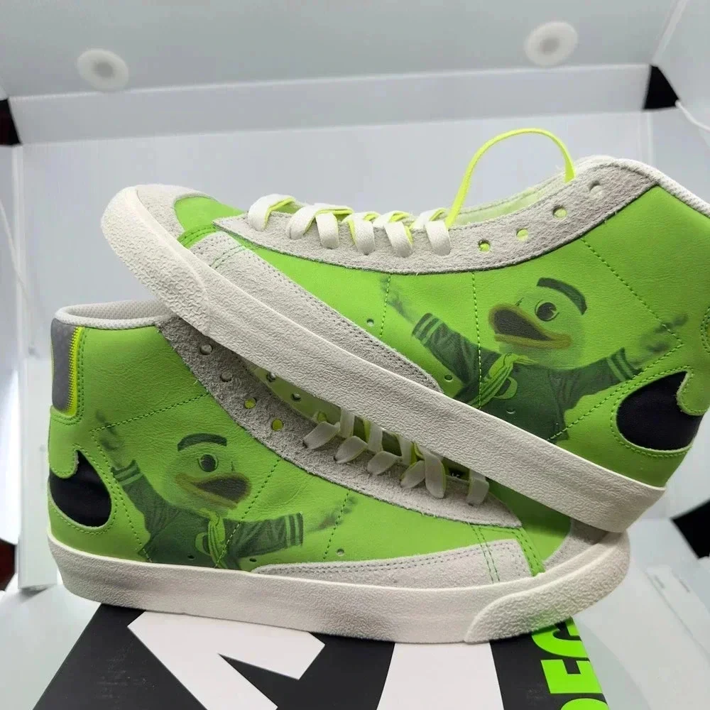 Nike Mens Shoes Dunk Mid 77 Oregon Ducks Limited Edition Sneakers Green Size 10 - Picture 5 of 8